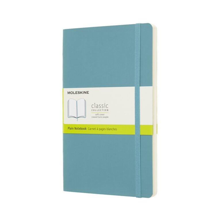 Užrašų knygelė Moleskine Classic, 13×21 cm, balti lapai, minkštais viršeliais, šviesiai mėlynos spalvos