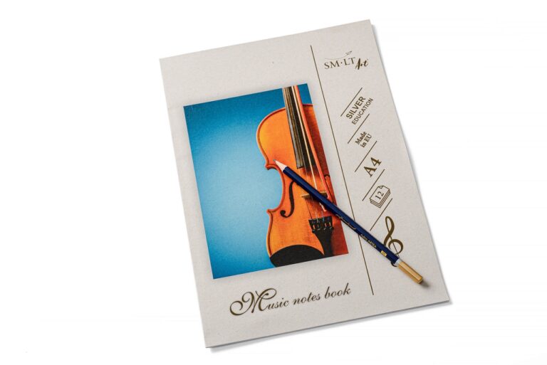 Natų sąsiuvinis, A4 12 lapų, vertikalus