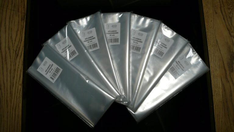 Aplankalai sąsiuviniams (1×10 vnt.)