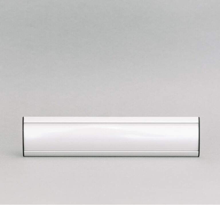 Lentelė informacinė 6.1 Pavadinimas išgaubta, vienpusė, su keičiama informacija, 68x300mm