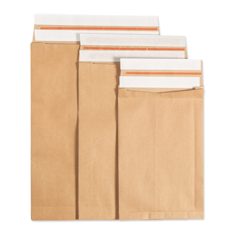 Vokas pašto siuntoms, 135 g, 250x50x350 mm, su dviem užklijavimo juostelėmis ir nuplėšimo juostele, rudos spalvos