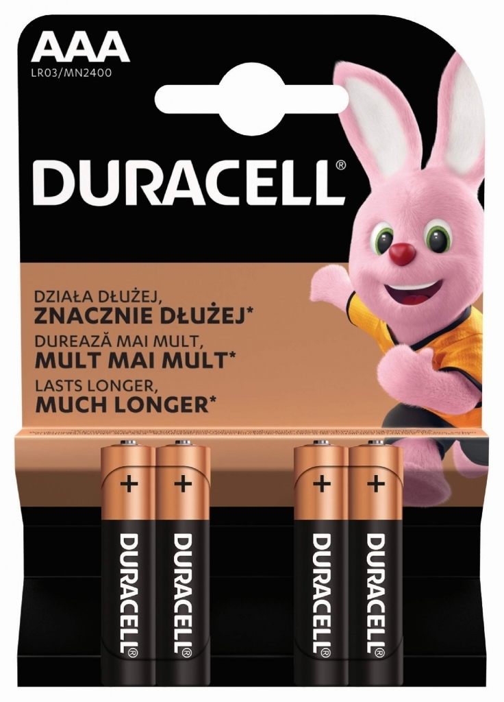 Duracell AAA LR03 MN2400 pakuotė su keturiais vario ir juodos spalvos elementais bei rožiniu zuikiu