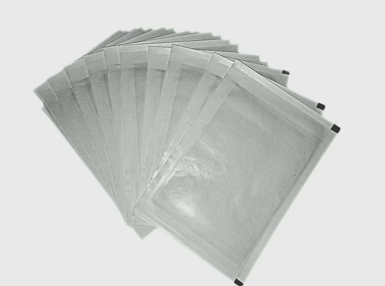 Oiled paper (pack of 12 sheets)