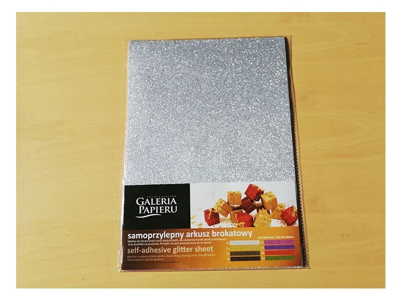 Brokatinis lipnus popierius Glitter color mix A4, 150 g/m2 – pakuotė